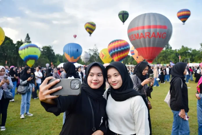 festival balon udara semarang undip tembalang